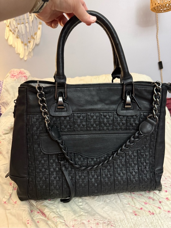 Steve Madden Handbags - Steve Madden Black Convertible Satchel/Tote